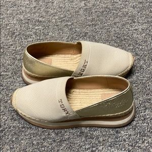 👠🌹Excellent condition. Barely used. Almost New.